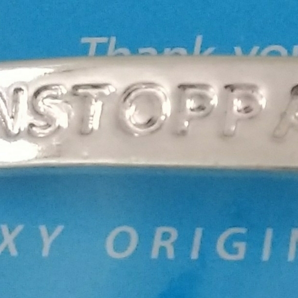 4/$15.00 UNSTOPPABLE bracelet - Picture 3 of 4